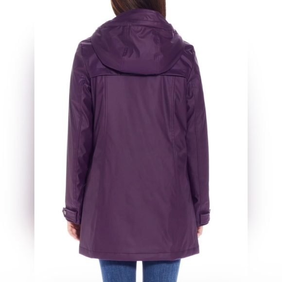 Weatherproof Hooded Midweight Rain Jacket Dark Plum - Picture 3 of 16